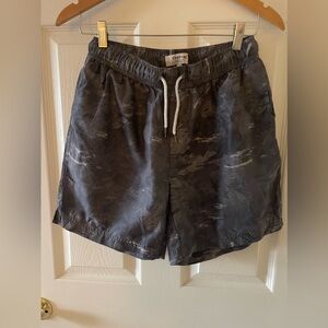 Firetrap swim trunks • Mens small